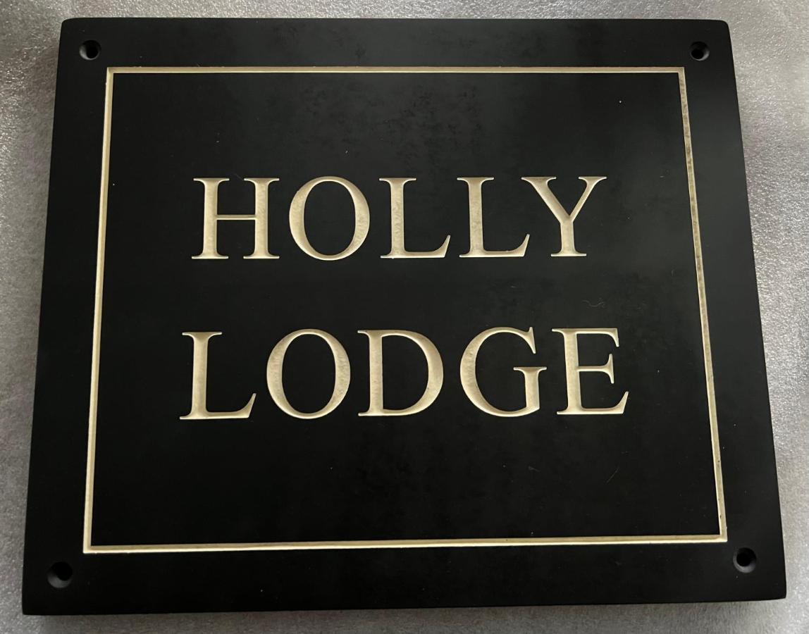 Holly Lodge - 2 X Kingsize Bedrooms With Private Entrance And Free Parking-New Shower Room Oban Exterior foto